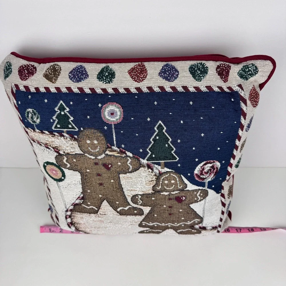 Riverdale Needlepoint Gingerbread People Candy Christmas‎ Decor Pillow 17x17in